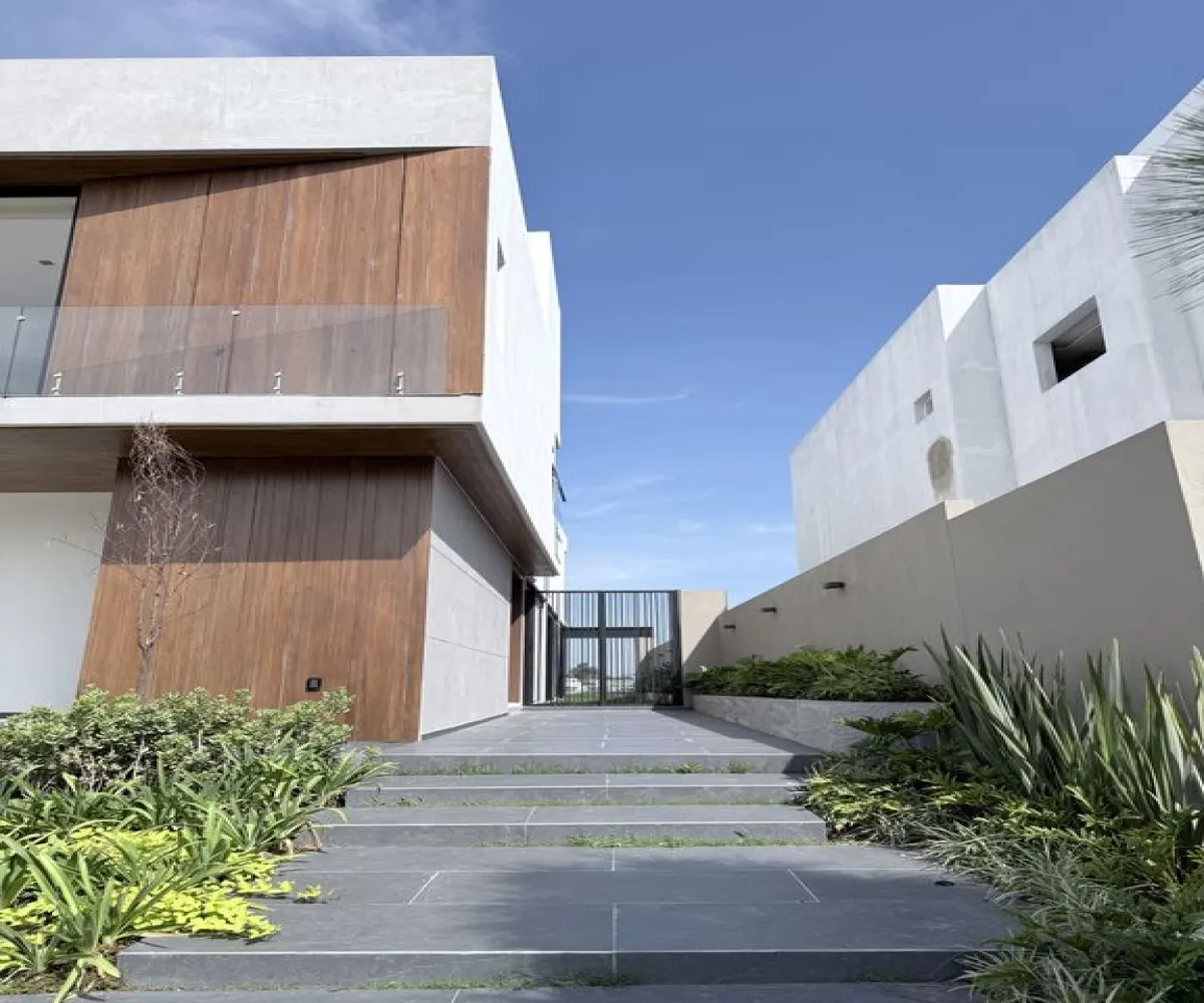 Casa En Venta,Puerta las Lomas,Av Universidad 2662, Zapopan, Jalisco 45110, 4 Habitaciones,4 Baños,Av Universidad ,1,pw6xHFg