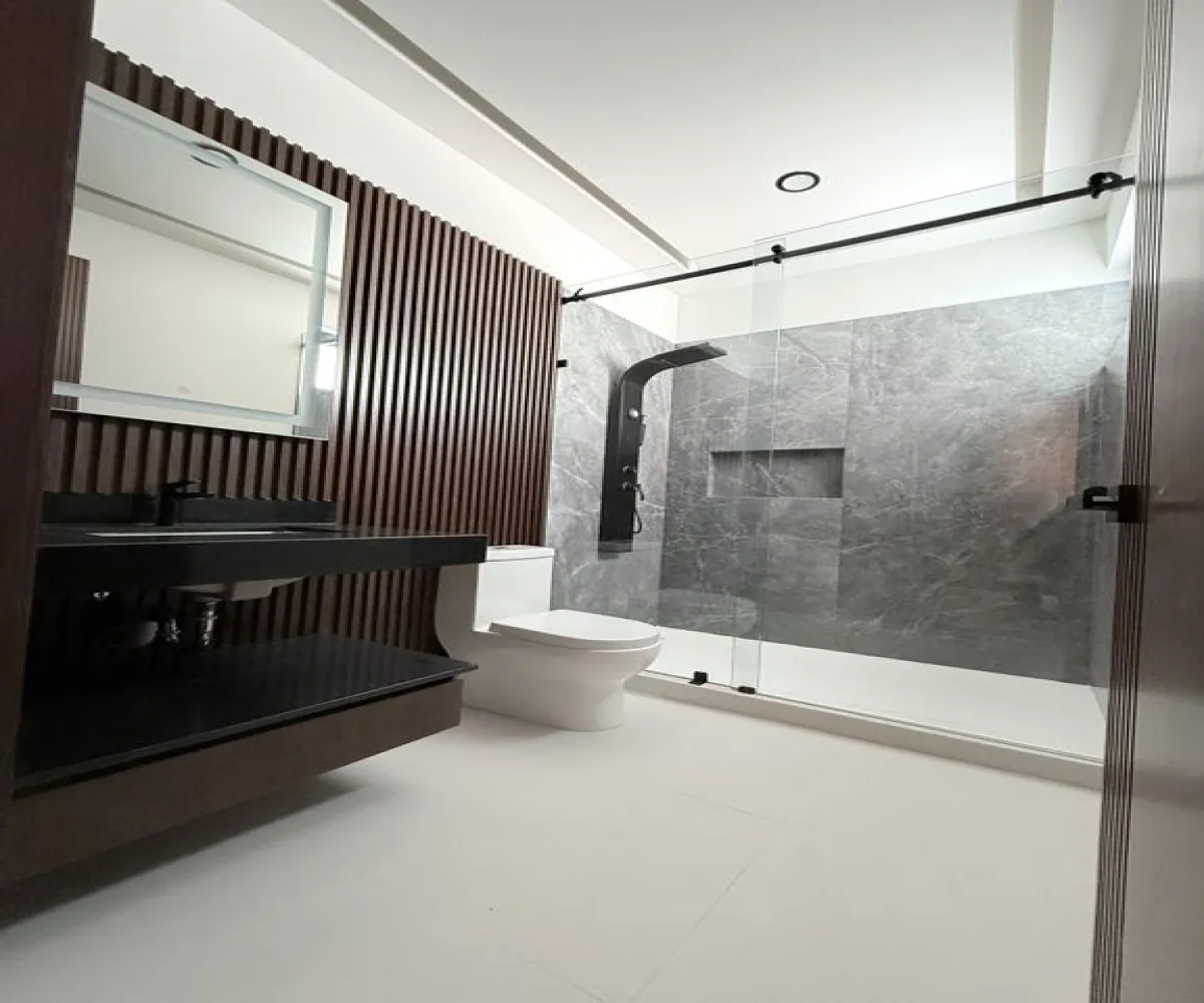 Casa En Venta,Puerta las Lomas,Av Universidad 2662, Zapopan, Jalisco 45110, 4 Habitaciones,4 Baños,Av Universidad ,1,pw6xHFg