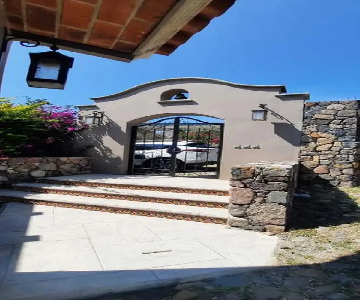 Casa En Venta,San Juan cosala,Paseo del Empedrito 3, Jocotepec, Jalisco 45820, 1 Cuarto,5 Baños,Paseo del Empedrito,1,pKOjMJ9