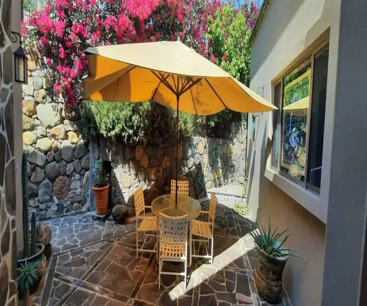 Casa En Venta,San Juan cosala,Paseo del Empedrito 3, Jocotepec, Jalisco 45820, 1 Cuarto,5 Baños,Paseo del Empedrito,1,pKOjMJ9