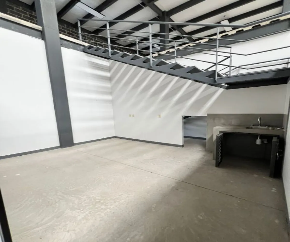 Bodega En Renta,La Piedrera ,Calle Periferico Sur S/N, San Pedro Tlaquepaque, Jalisco 45580,6 Baños,Calle Periferico Sur,1,peHO0OD