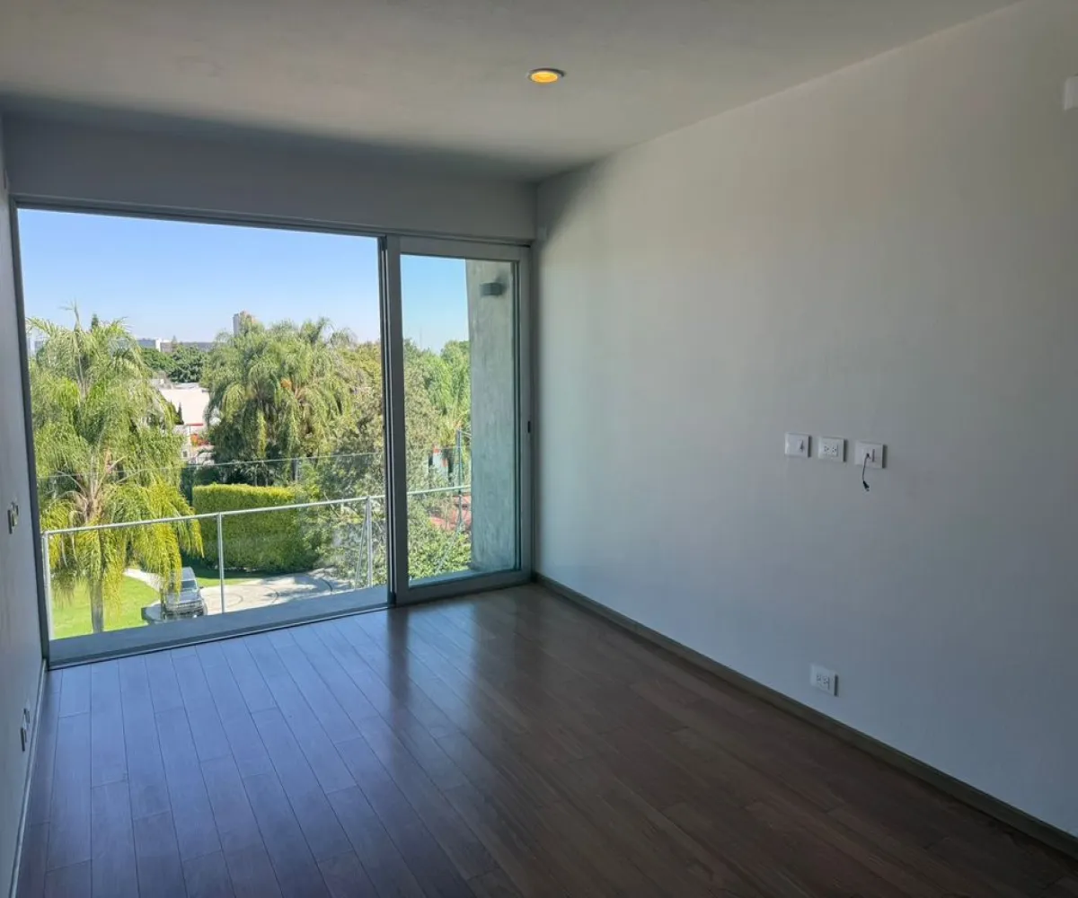 Departamento En Venta,Lomas del Valle,Paseo Lomas Altas 3986, Zapopan, Jalisco 45129, 2 Habitaciones,2 Baños,Paseo Lomas Altas,3,pMlRcnc