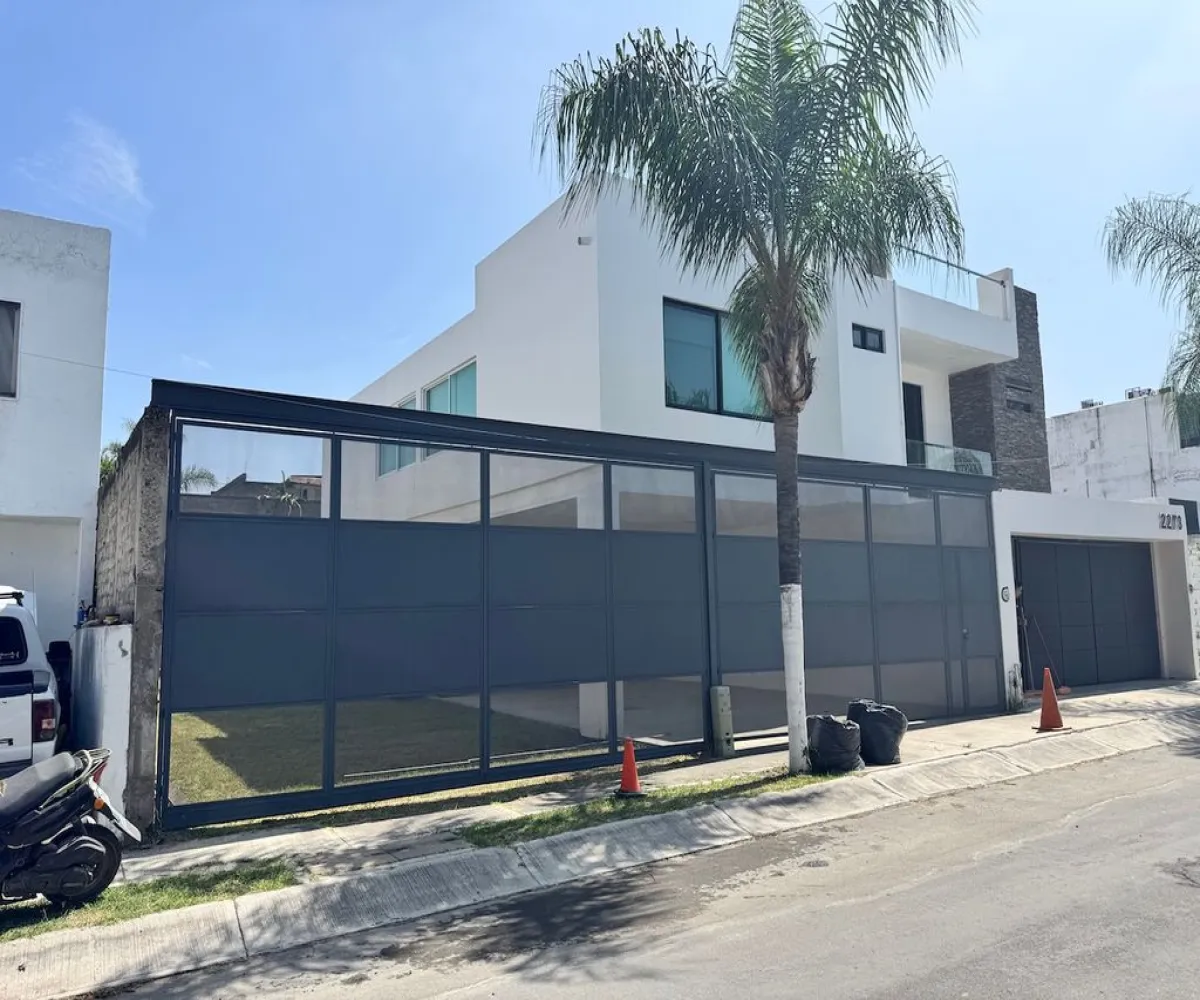 Casa En Venta,El Fortín,Calle Verderon 22, Zapopan, Jalisco 45066, 2 Habitaciones,2 Baños,Calle Verderon,2,p0lEfF0