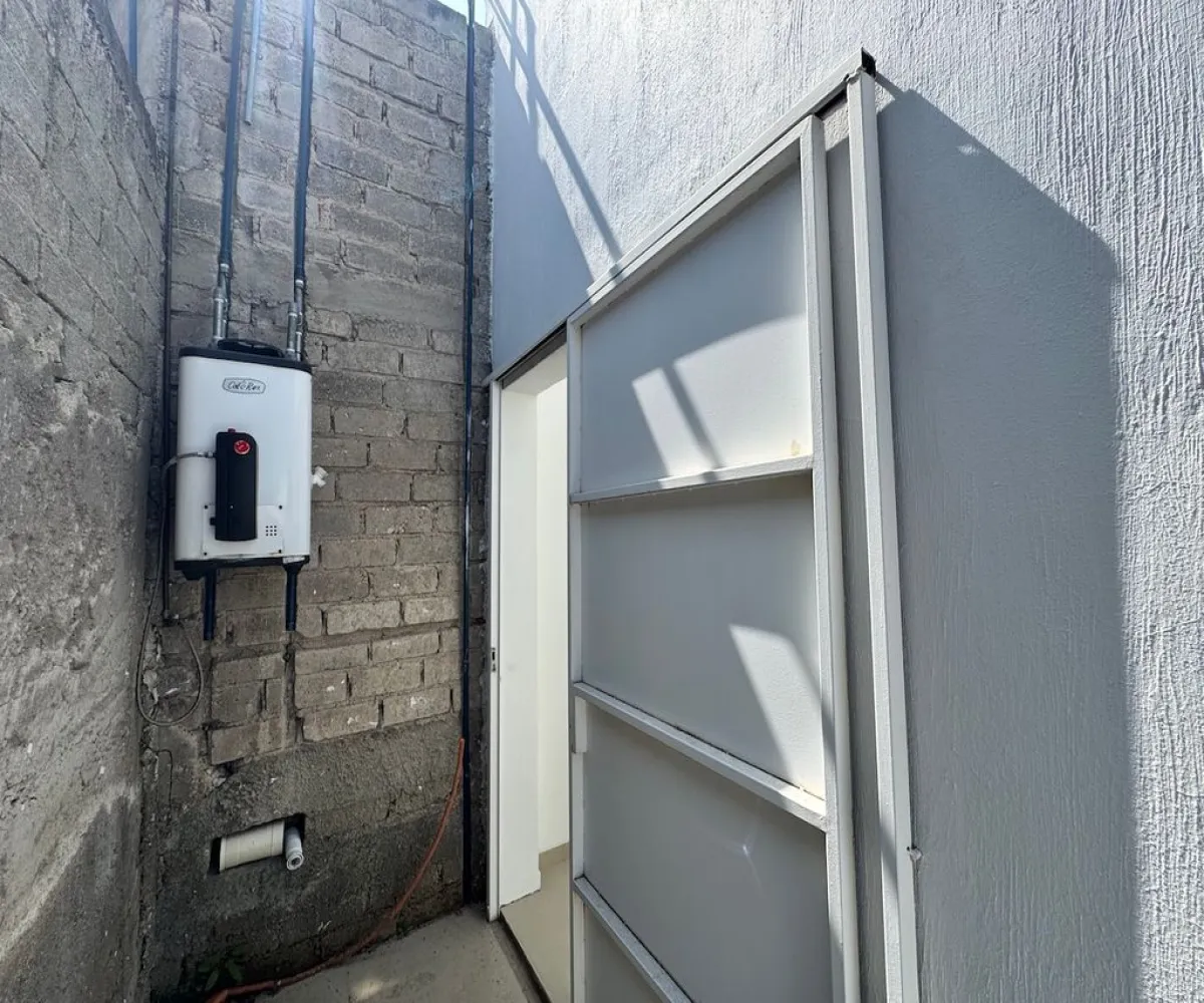 Casa En Venta,El Fortín,Calle Verderon 22, Zapopan, Jalisco 45066, 2 Habitaciones,2 Baños,Calle Verderon,2,p0lEfF0