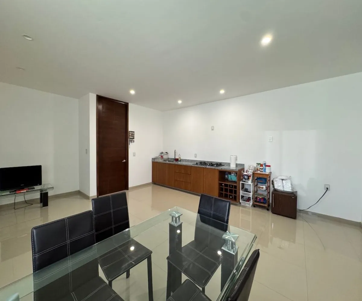 Casa En Venta,El Fortín,Calle Verderon 22, Zapopan, Jalisco 45066, 2 Habitaciones,2 Baños,Calle Verderon,2,p0lEfF0