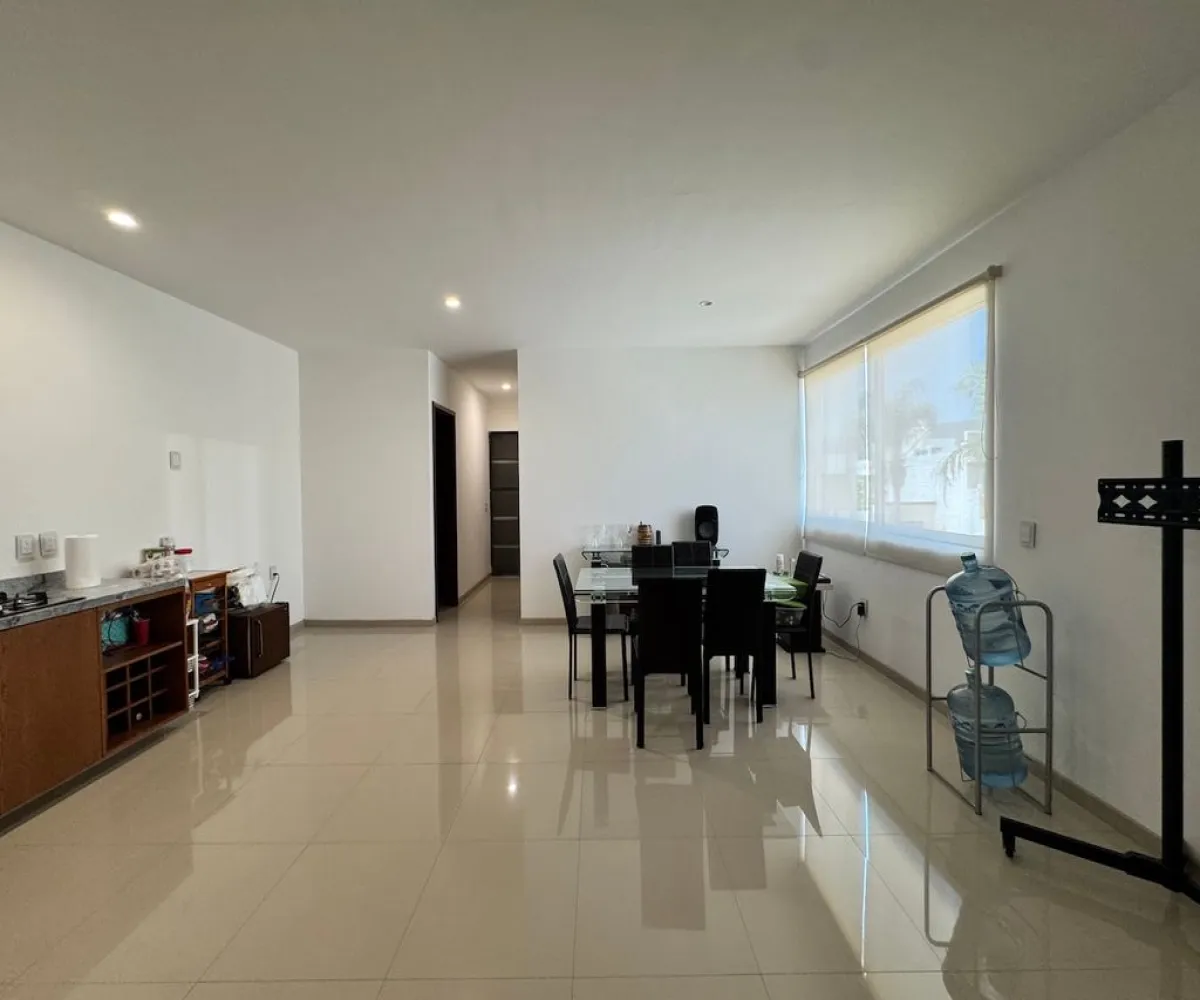 Casa En Venta,El Fortín,Calle Verderon 22, Zapopan, Jalisco 45066, 2 Habitaciones,2 Baños,Calle Verderon,2,p0lEfF0