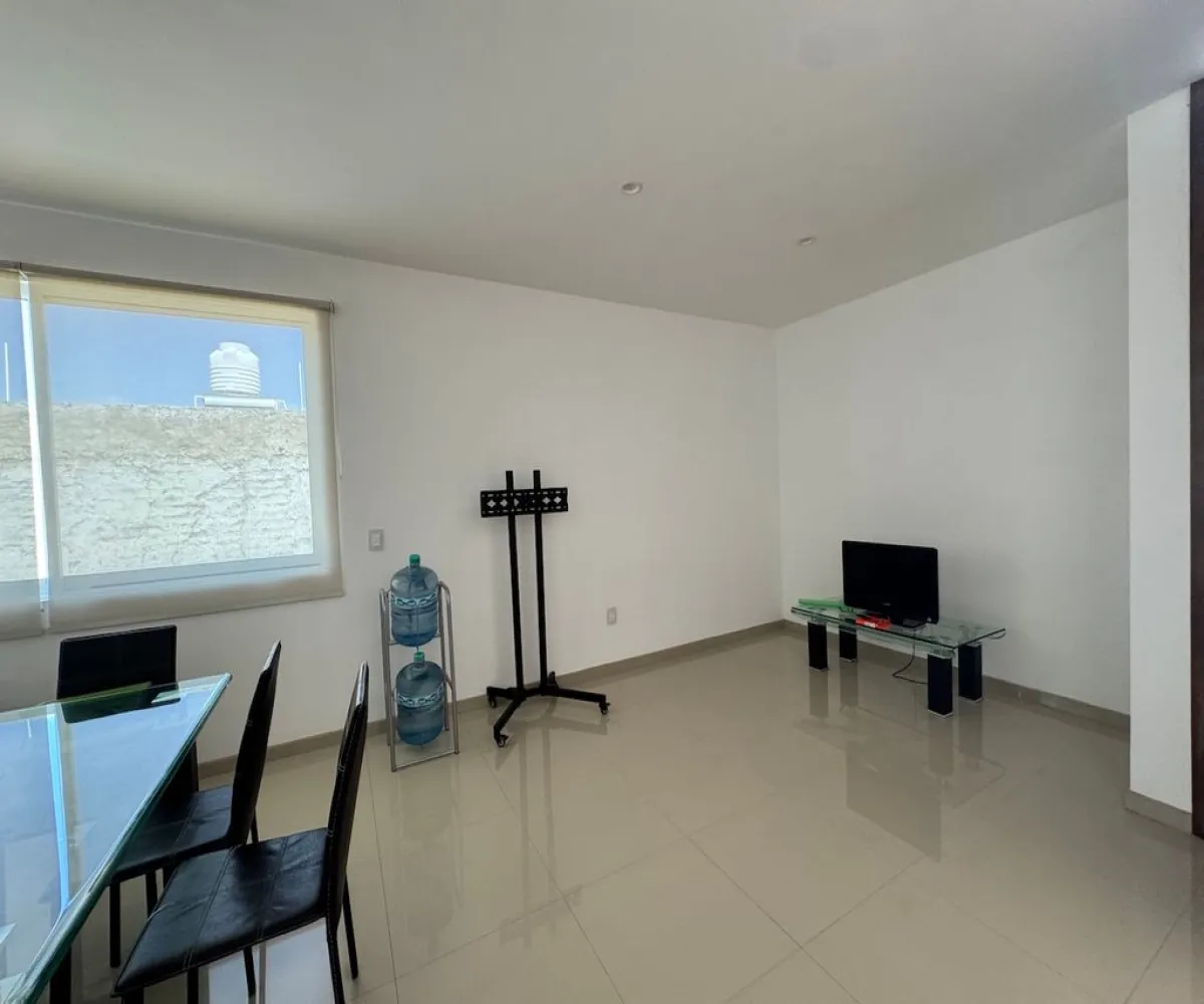 Casa En Venta,El Fortín,Calle Verderon 22, Zapopan, Jalisco 45066, 2 Habitaciones,2 Baños,Calle Verderon,2,p0lEfF0