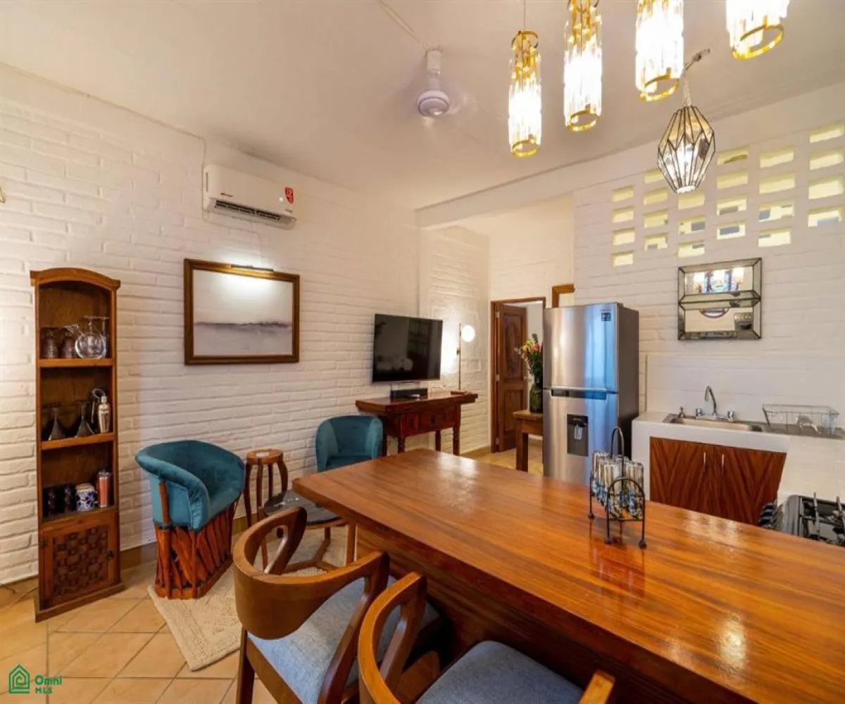 Casa En Venta,Altavista,Insurgentes 459, Puerto Vallarta, Jalisco 48380, 4 Habitaciones,4 Baños,Insurgentes,3,MX251041569