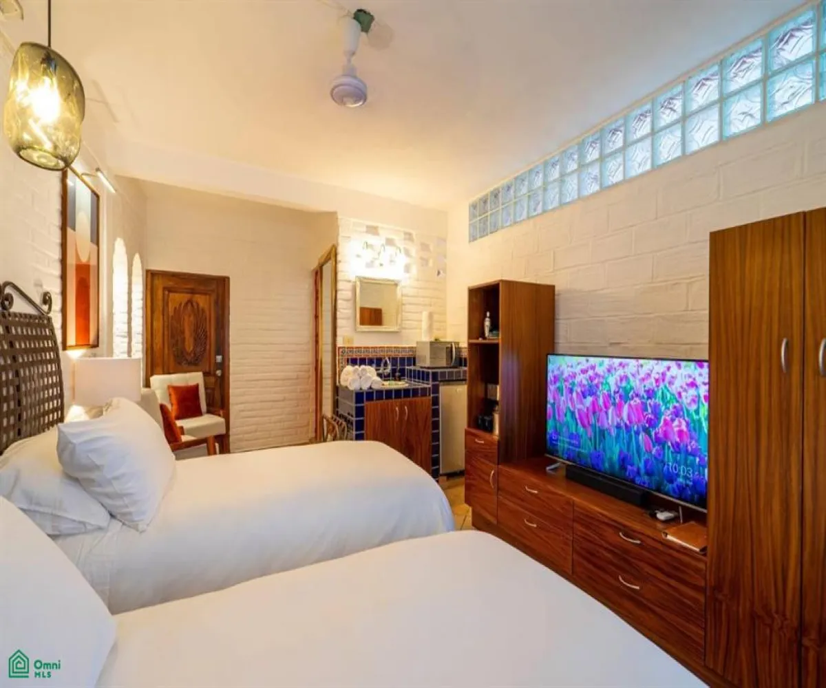 Casa En Venta,Altavista,Insurgentes 459, Puerto Vallarta, Jalisco 48380, 4 Habitaciones,4 Baños,Insurgentes,3,MX251041569