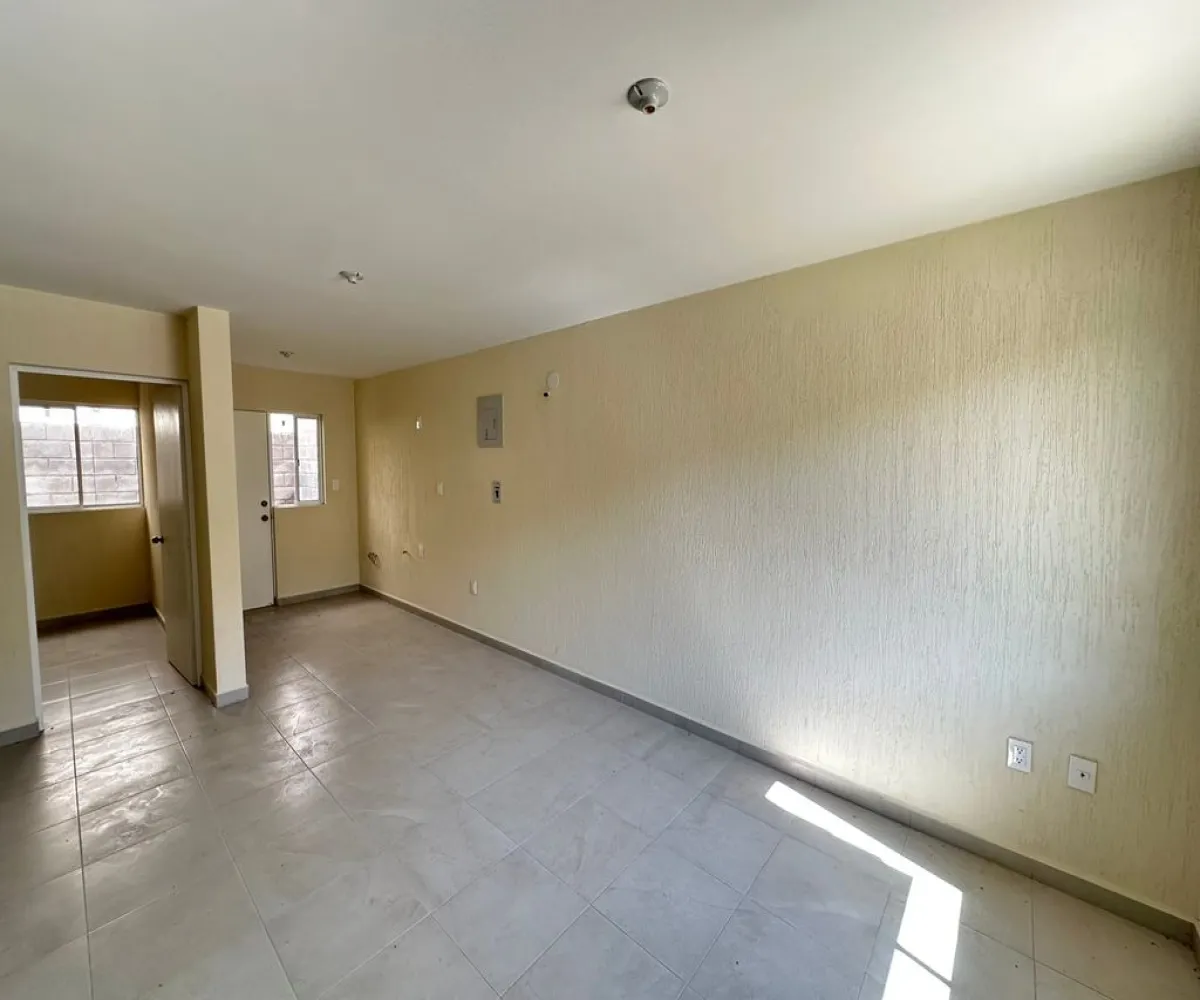 Casa En Venta,Boulevard Del Centro S/N Miguel 256, Tlajomulco de Zúñiga, Jalisco 45650, 3 Habitaciones,2 Baños,Boulevard Del Centro,2,pteOEXW
