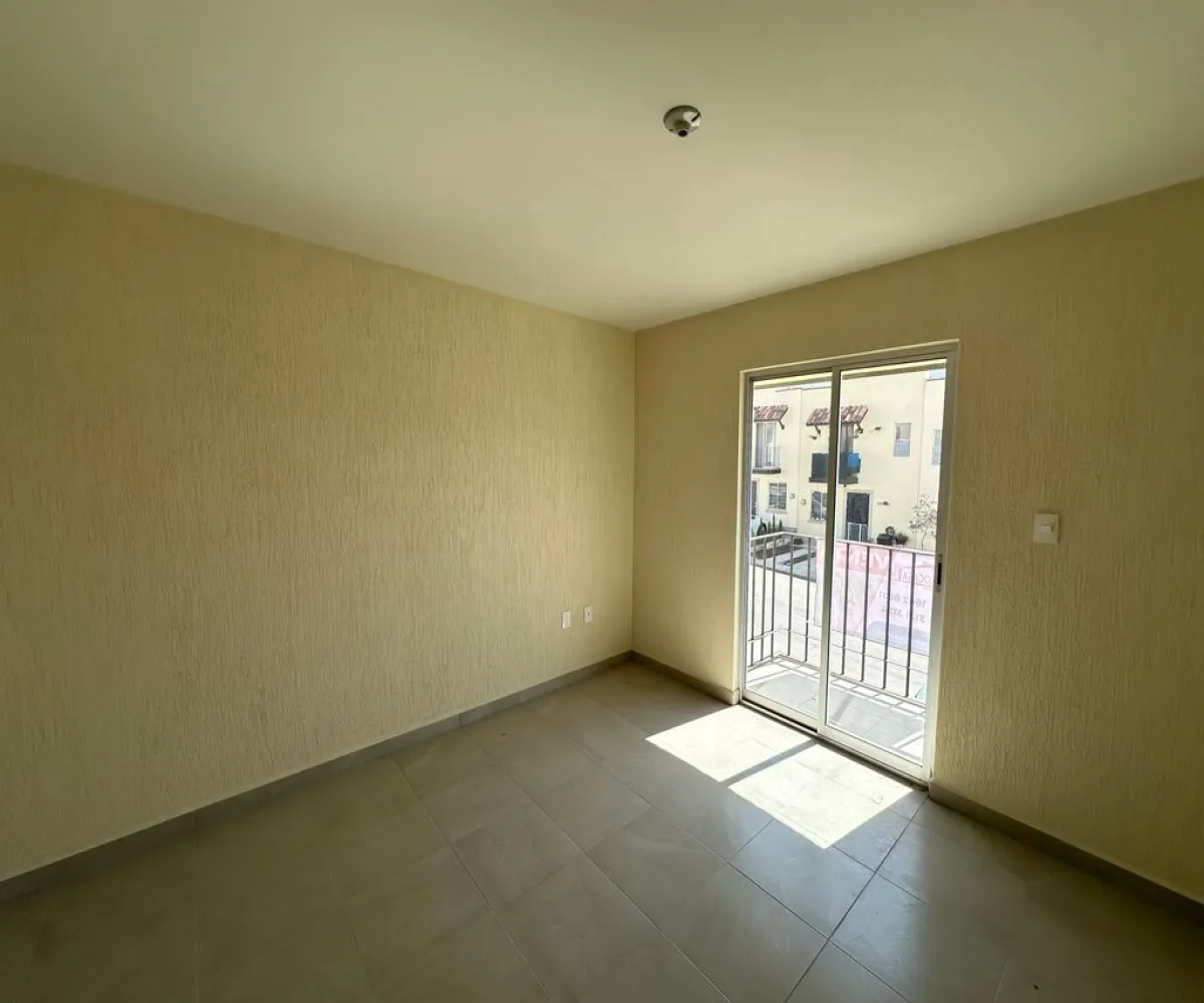 Casa En Venta,Boulevard Del Centro S/N Miguel 256, Tlajomulco de Zúñiga, Jalisco 45650, 3 Habitaciones,2 Baños,Boulevard Del Centro,2,pteOEXW