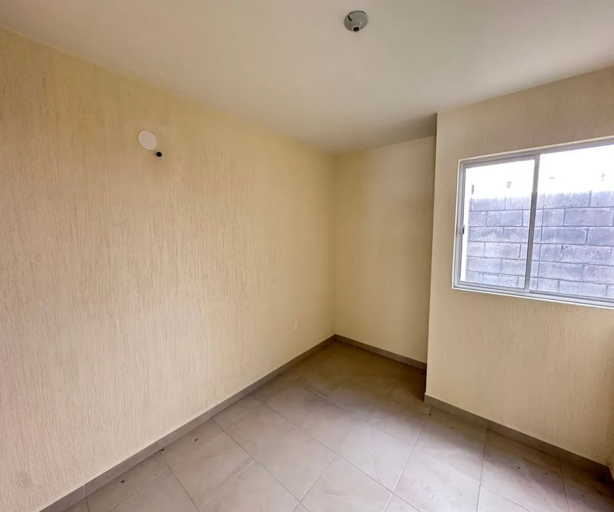 Casa En Venta,Boulevard Del Centro S/N Miguel 256, Tlajomulco de Zúñiga, Jalisco 45650, 3 Habitaciones,2 Baños,Boulevard Del Centro,2,pteOEXW