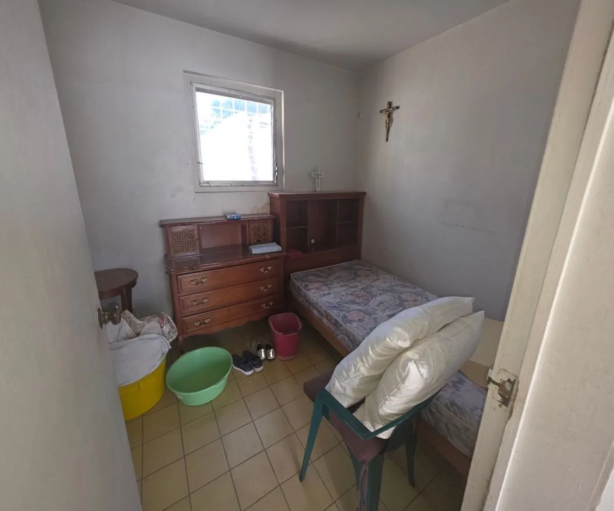 Casa En Venta,Providencia Sección,Valparaíso 2584, Guadalajara, Jalisco 44630, 3 Habitaciones,3 Baños,Valparaíso,2,pVdcF3G