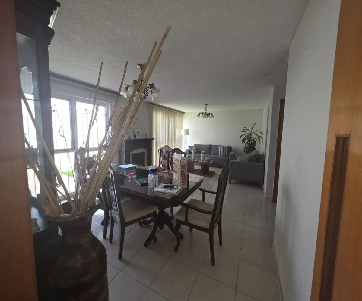 Casa En Venta,Providencia Sección,Valparaíso 2584, Guadalajara, Jalisco 44630, 3 Habitaciones,3 Baños,Valparaíso,2,pVdcF3G