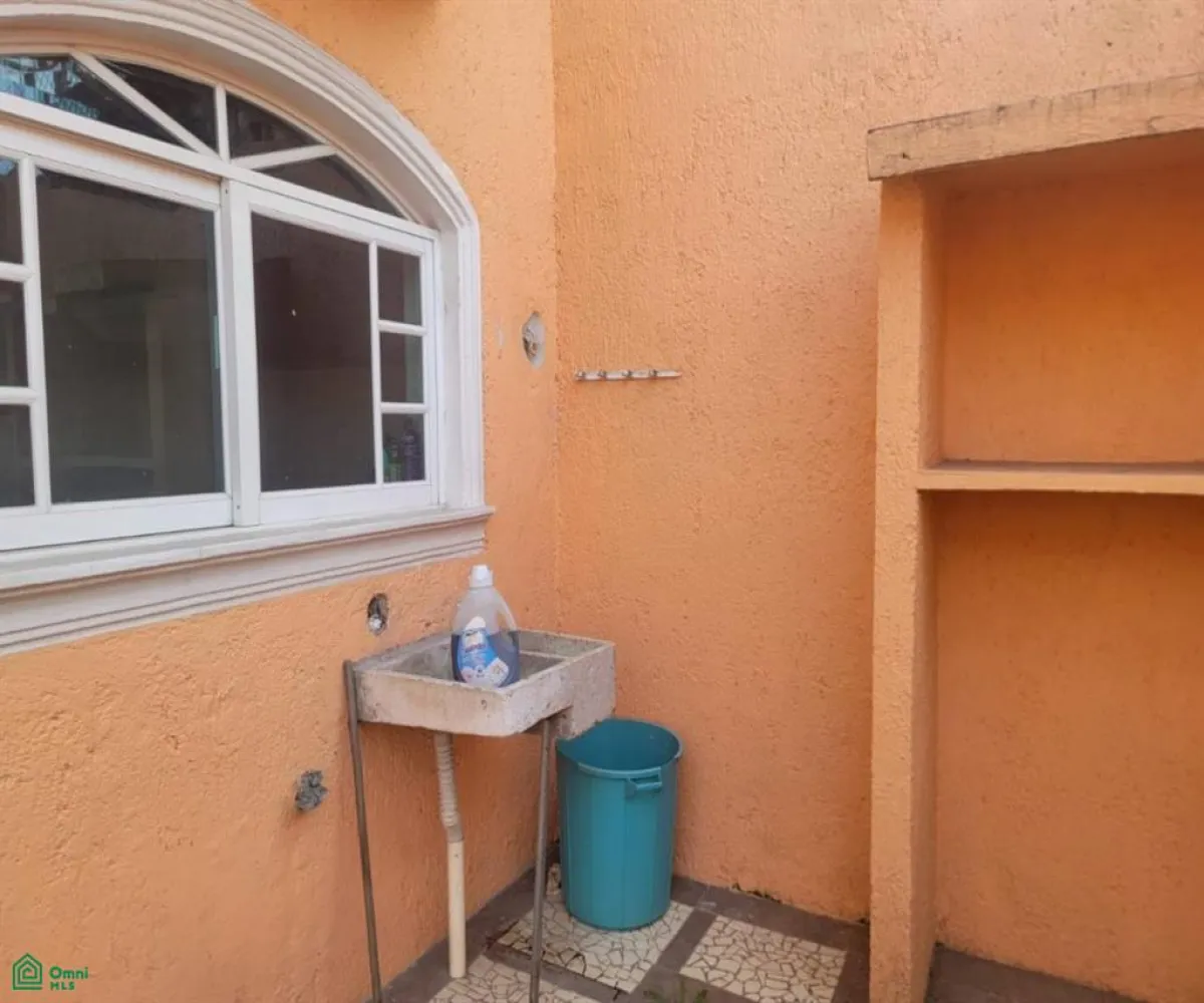 Casa En Venta,Tabachines,Paseo de los Tejocotes ., Zapopan, Jalisco 45188, 7 Habitaciones,4 Baños,Paseo de los Tejocotes,3,MX251042105