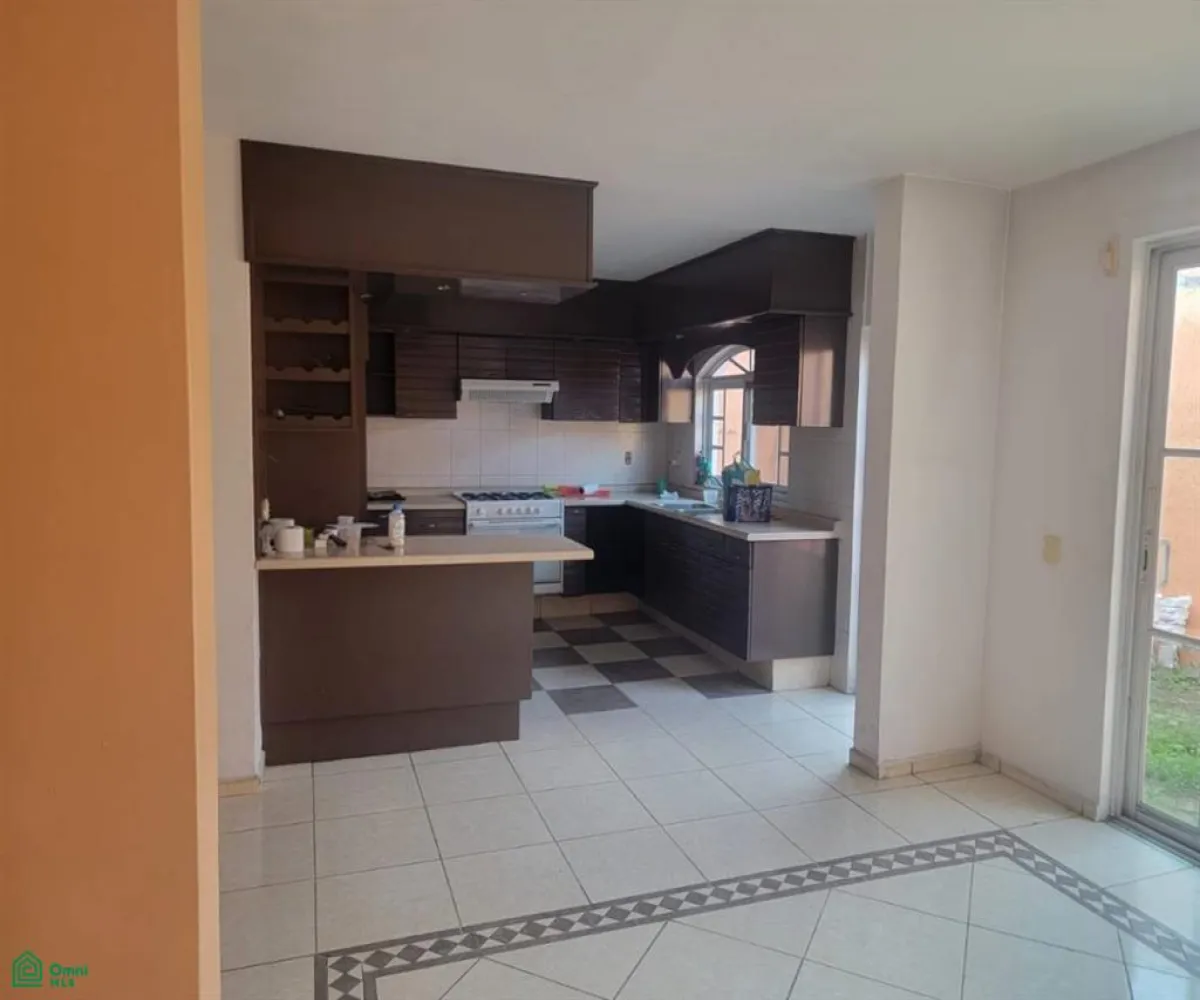 Casa En Venta,Tabachines,Paseo de los Tejocotes ., Zapopan, Jalisco 45188, 7 Habitaciones,4 Baños,Paseo de los Tejocotes,3,MX251042105