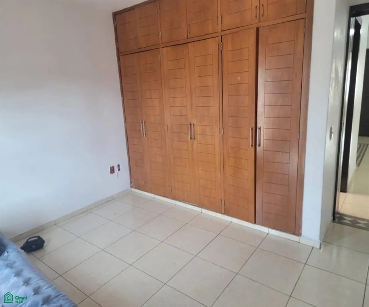 Casa En Venta,Tabachines,Paseo de los Tejocotes ., Zapopan, Jalisco 45188, 7 Habitaciones,4 Baños,Paseo de los Tejocotes,3,MX251042105