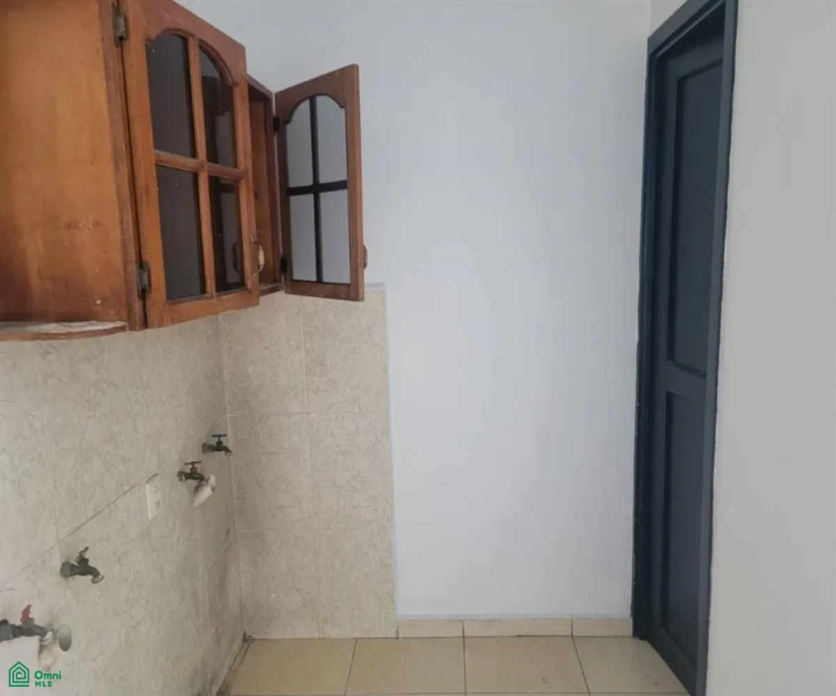 Casa En Venta,Tabachines,Paseo de los Tejocotes ., Zapopan, Jalisco 45188, 7 Habitaciones,4 Baños,Paseo de los Tejocotes,3,MX251042105