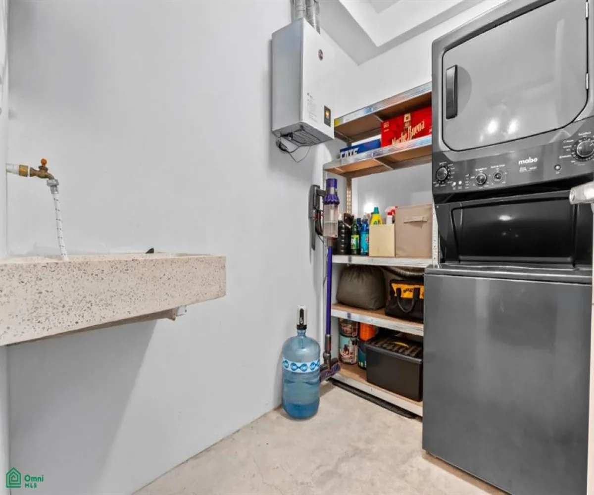 Departamento En Venta,5 de Diciembre,Calle Allende 605 Unit 11, Puerto Vallarta, Jalisco 48350, 3 Habitaciones,3 Baños,Calle Allende,MX251042230