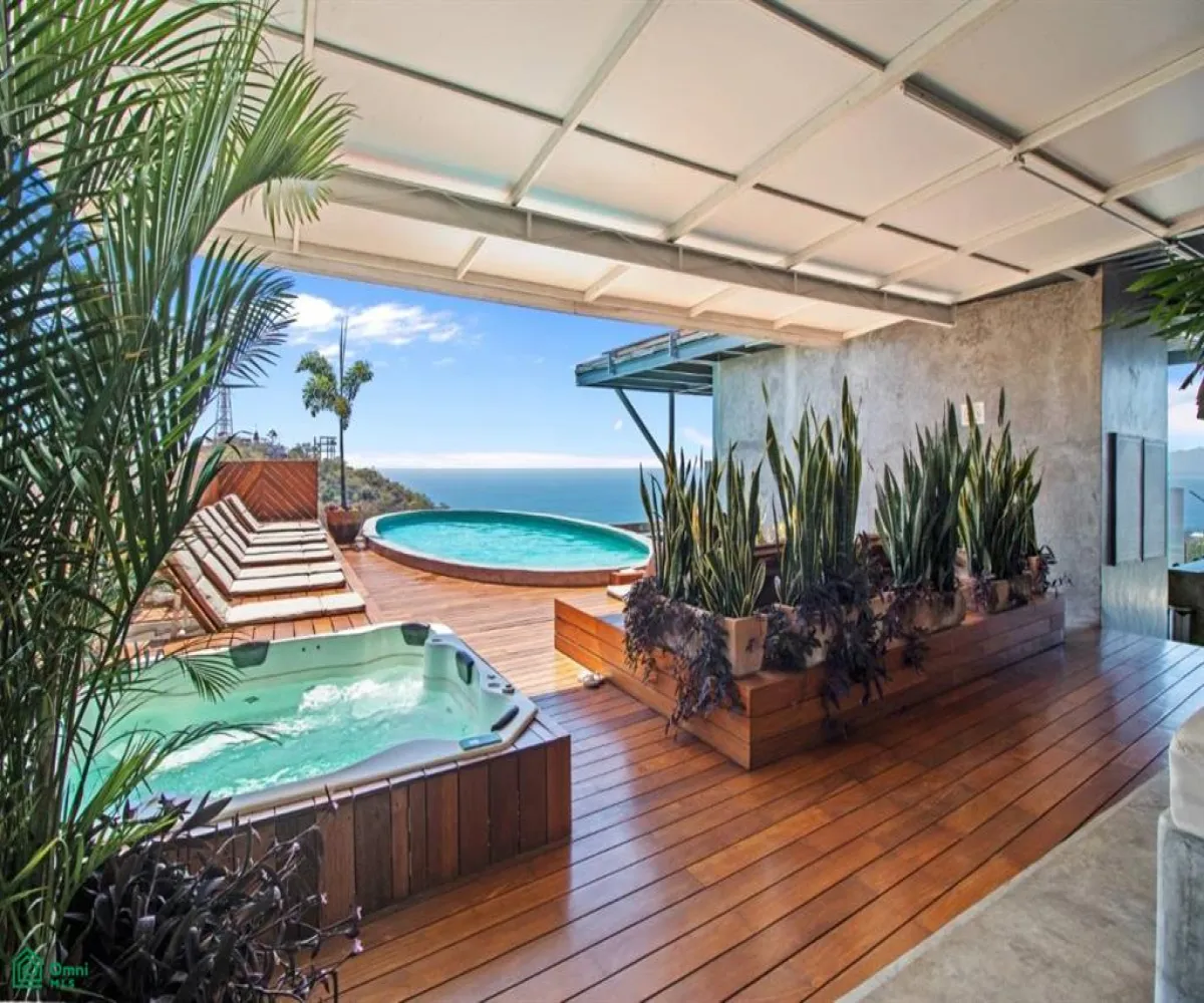 Departamento En Venta,5 de Diciembre,Calle Allende 605 Unit 11, Puerto Vallarta, Jalisco 48350, 3 Habitaciones,3 Baños,Calle Allende,MX251042230