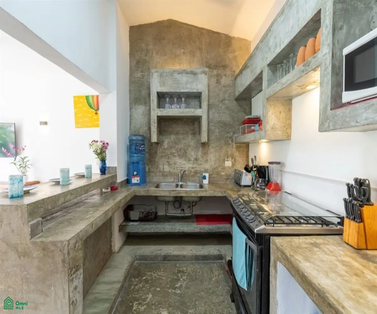 Departamento En Venta,Zona Hotelera Norte,Manantial 4, Puerto Vallarta, Jalisco 48333, 3 Habitaciones,3 Baños,Manantial,3,MX251042380