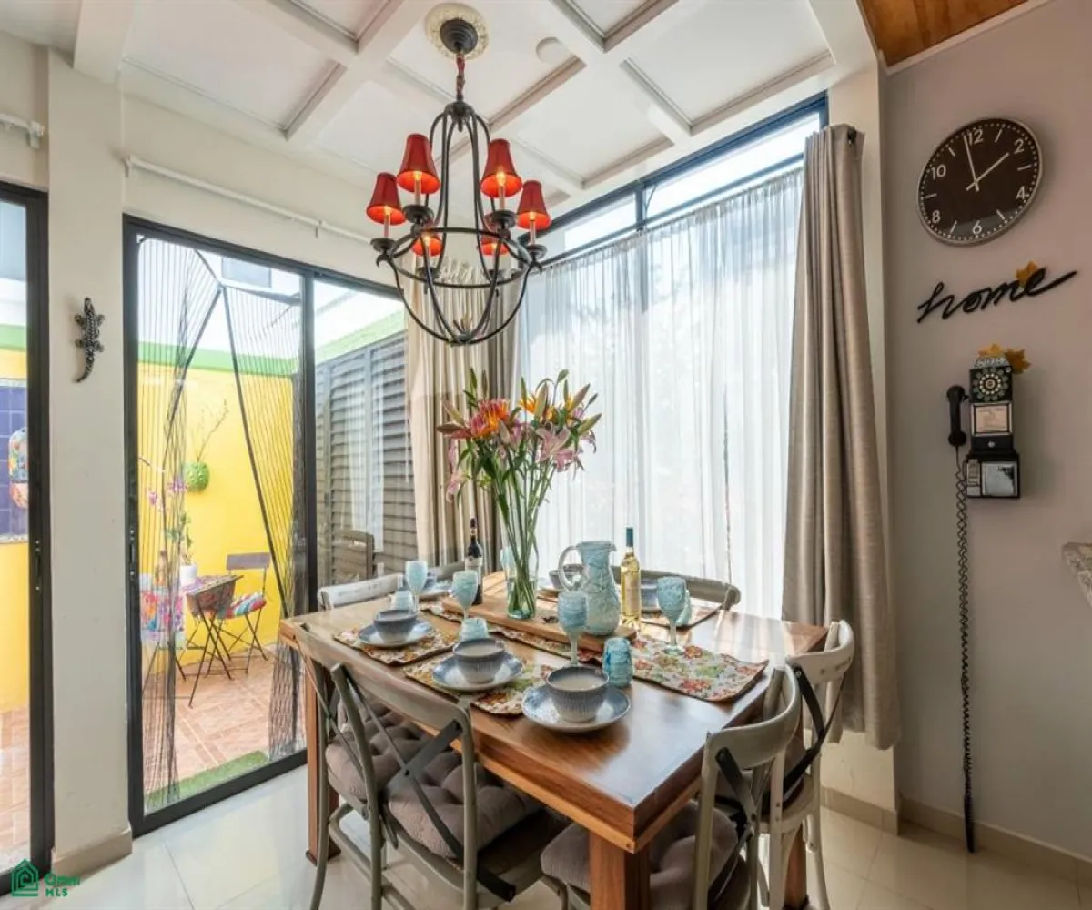 Casa En Venta,De las Juntas Delegación,Joaquin Amaro 520, Puerto Vallarta, Jalisco 48291, 3 Habitaciones,2 Baños,Joaquin Amaro,MX251042381