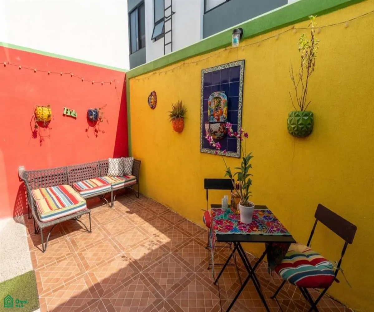 Casa En Venta,De las Juntas Delegación,Joaquin Amaro 520, Puerto Vallarta, Jalisco 48291, 3 Habitaciones,2 Baños,Joaquin Amaro,MX251042381