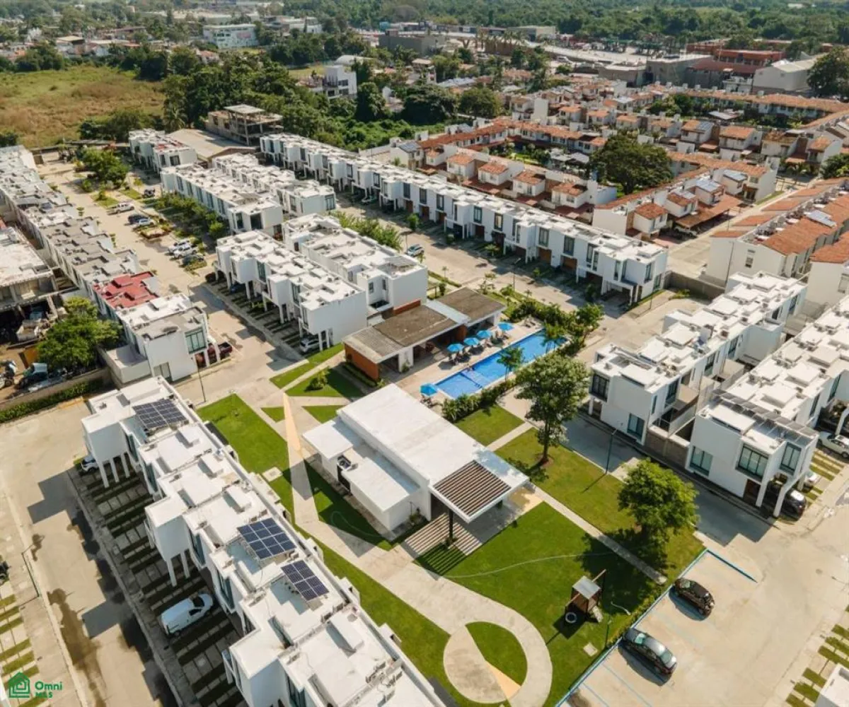 Casa En Venta,De las Juntas Delegación,Joaquin Amaro 520, Puerto Vallarta, Jalisco 48291, 3 Habitaciones,2 Baños,Joaquin Amaro,MX251042381