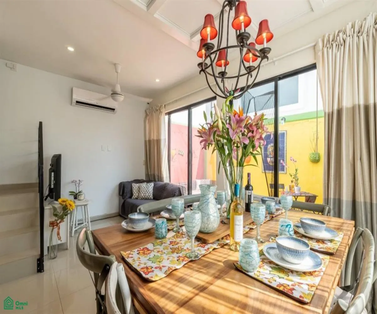 Casa En Venta,De las Juntas Delegación,Joaquin Amaro 520, Puerto Vallarta, Jalisco 48291, 3 Habitaciones,2 Baños,Joaquin Amaro,MX251042381