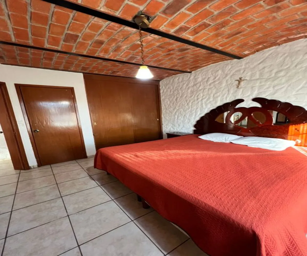 Casa En Venta,Fraccionamiento Tres Reyes,Avenida Rey Melchor 52, Tlajomulco de Zúñiga, Jalisco 45670, 3 Habitaciones,2 Baños,Avenida Rey Melchor ,2,pkZeins