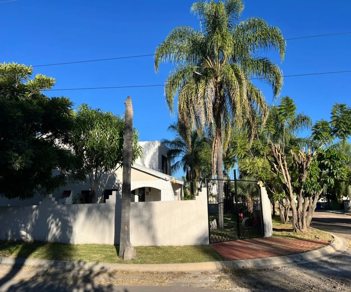 Casa En Venta,Fraccionamiento Tres Reyes,Avenida Rey Melchor 52, Tlajomulco de Zúñiga, Jalisco 45670, 3 Habitaciones,2 Baños,Avenida Rey Melchor ,2,pkZeins
