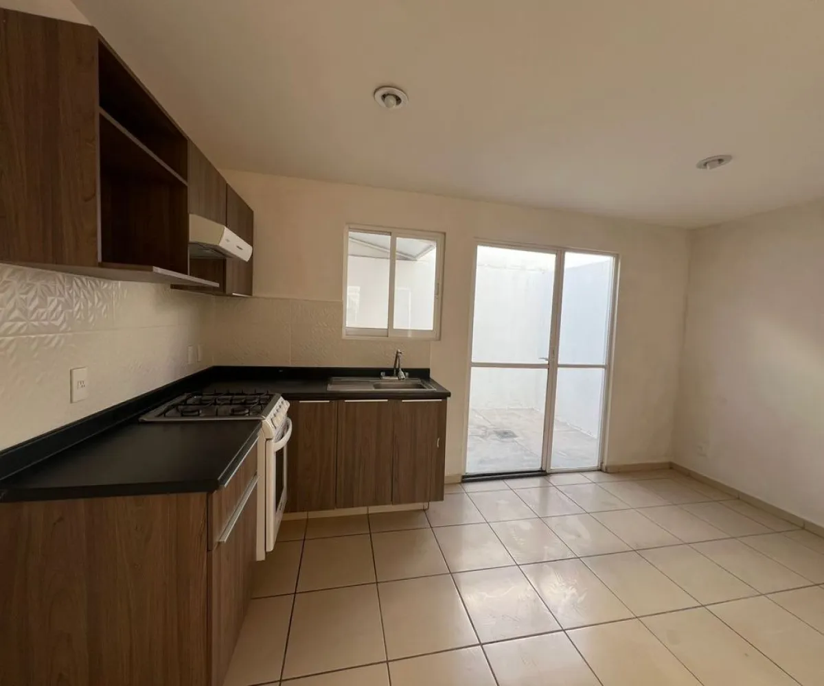 Casa En Venta,Parques de Tesistán ,Calle Amapola 1721, Zapopan, Jalisco 45200, 2 Habitaciones,1 Baño,Calle Amapola,2,p2DUqYA