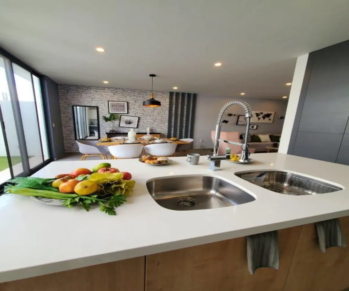 Casa En Venta,La Tijera,Colon 155, Tlajomulco de Zúñiga, Jalisco 45645, 3 Habitaciones,2 Baños,Colon,1,piFU848