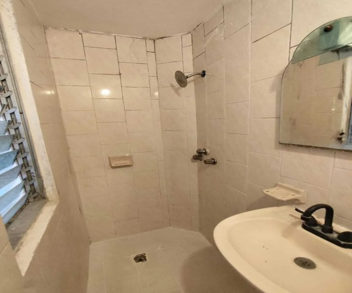 Casa En Venta,Jardines de La Cruz,Calle Isla Indias 2454 2518, Guadalajara, Jalisco 44950, 5 Habitaciones,2 Baños,Calle Isla Indias,1,plG9V9b