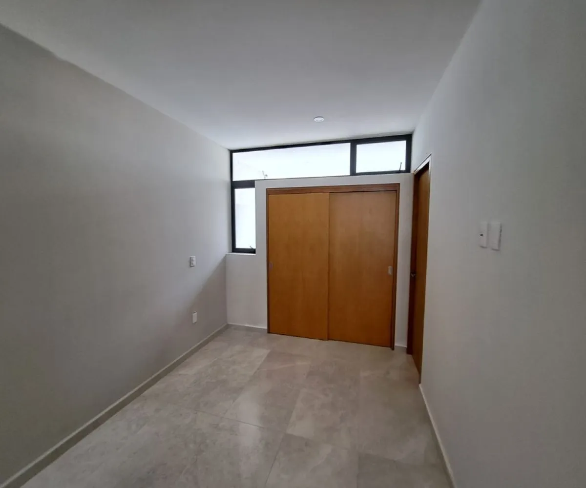 Casa En Venta,Los Gavilanes,Calle Logroño 793, Tlajomulco de Zúñiga, Jalisco 45645, 3 Habitaciones,3 Baños,Calle Logroño,1,p7uFiaF
