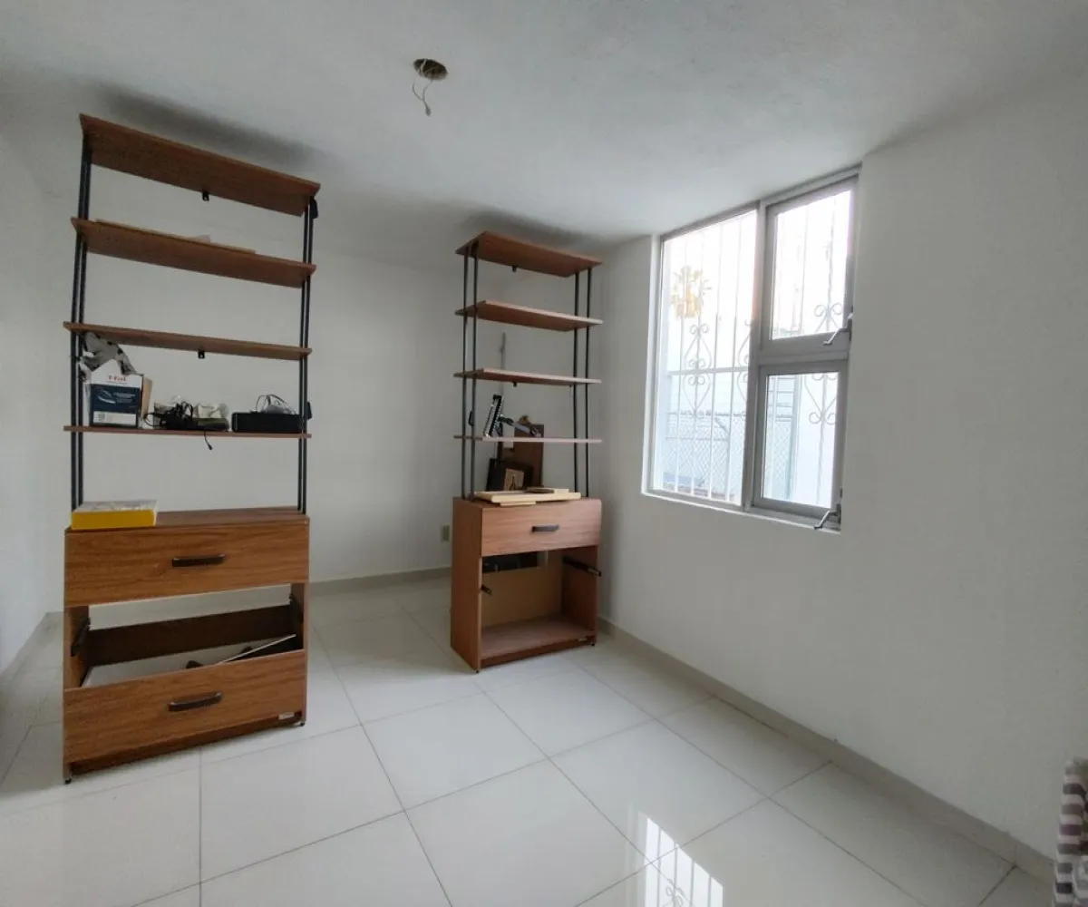 Casa En Venta,Jardines de Guadalupe,Calle Josefa Ortiz de Domínguez 2580 48, Guadalajara, Jalisco 44740, 2 Habitaciones,1 Baño,Calle Josefa Ortiz de Domínguez,2,pbpGBmr