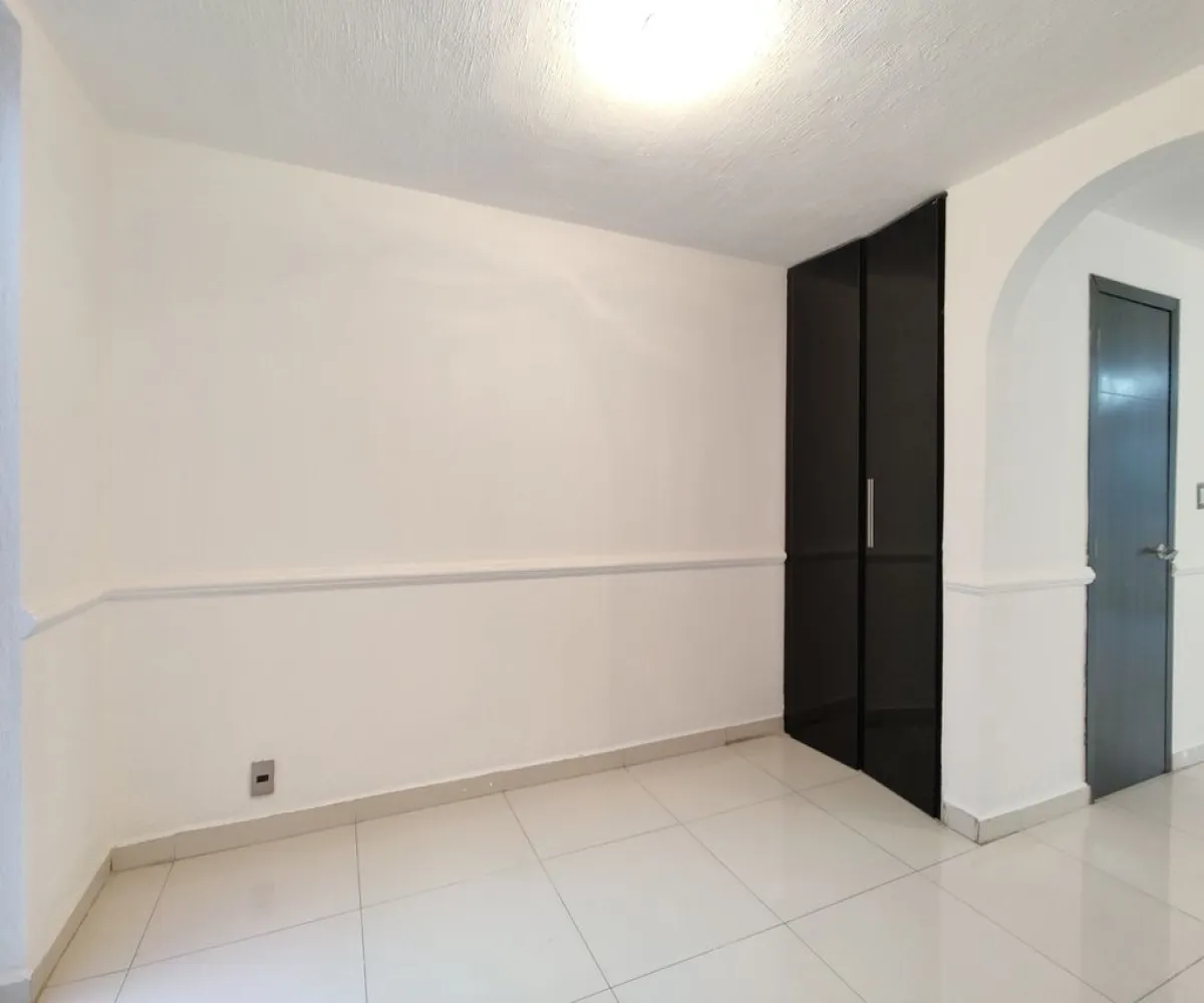 Casa En Venta,Jardines de Guadalupe,Calle Josefa Ortiz de Domínguez 2580 48, Guadalajara, Jalisco 44740, 2 Habitaciones,1 Baño,Calle Josefa Ortiz de Domínguez,2,pbpGBmr