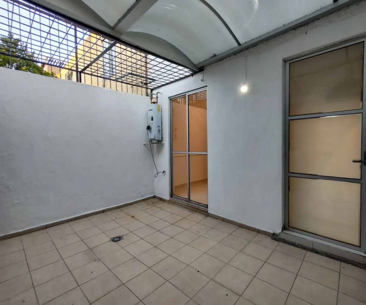 Casa En Venta,Jardines de Guadalupe,Calle Josefa Ortiz de Domínguez 2580 48, Guadalajara, Jalisco 44740, 2 Habitaciones,1 Baño,Calle Josefa Ortiz de Domínguez,2,pbpGBmr