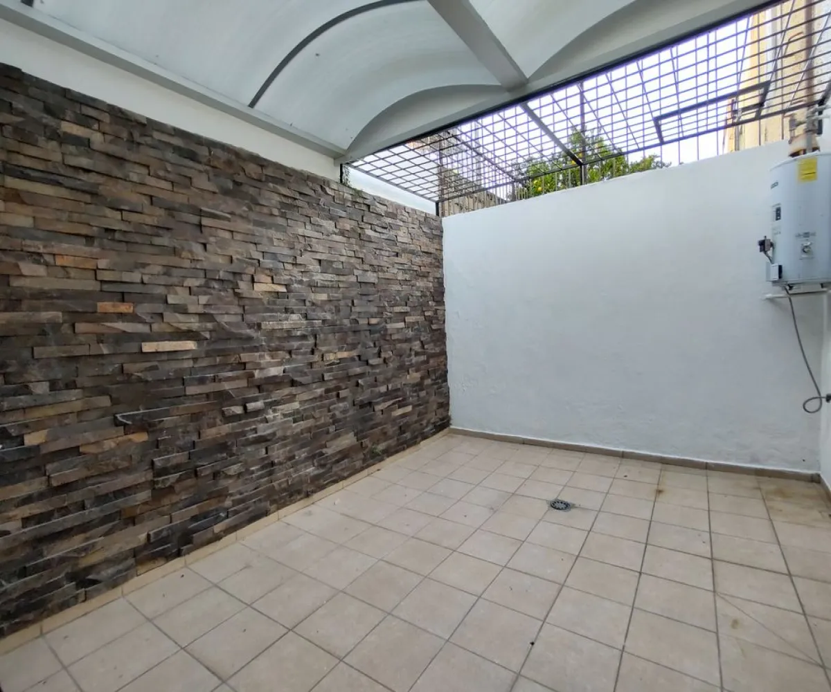 Casa En Venta,Jardines de Guadalupe,Calle Josefa Ortiz de Domínguez 2580 48, Guadalajara, Jalisco 44740, 2 Habitaciones,1 Baño,Calle Josefa Ortiz de Domínguez,2,pbpGBmr