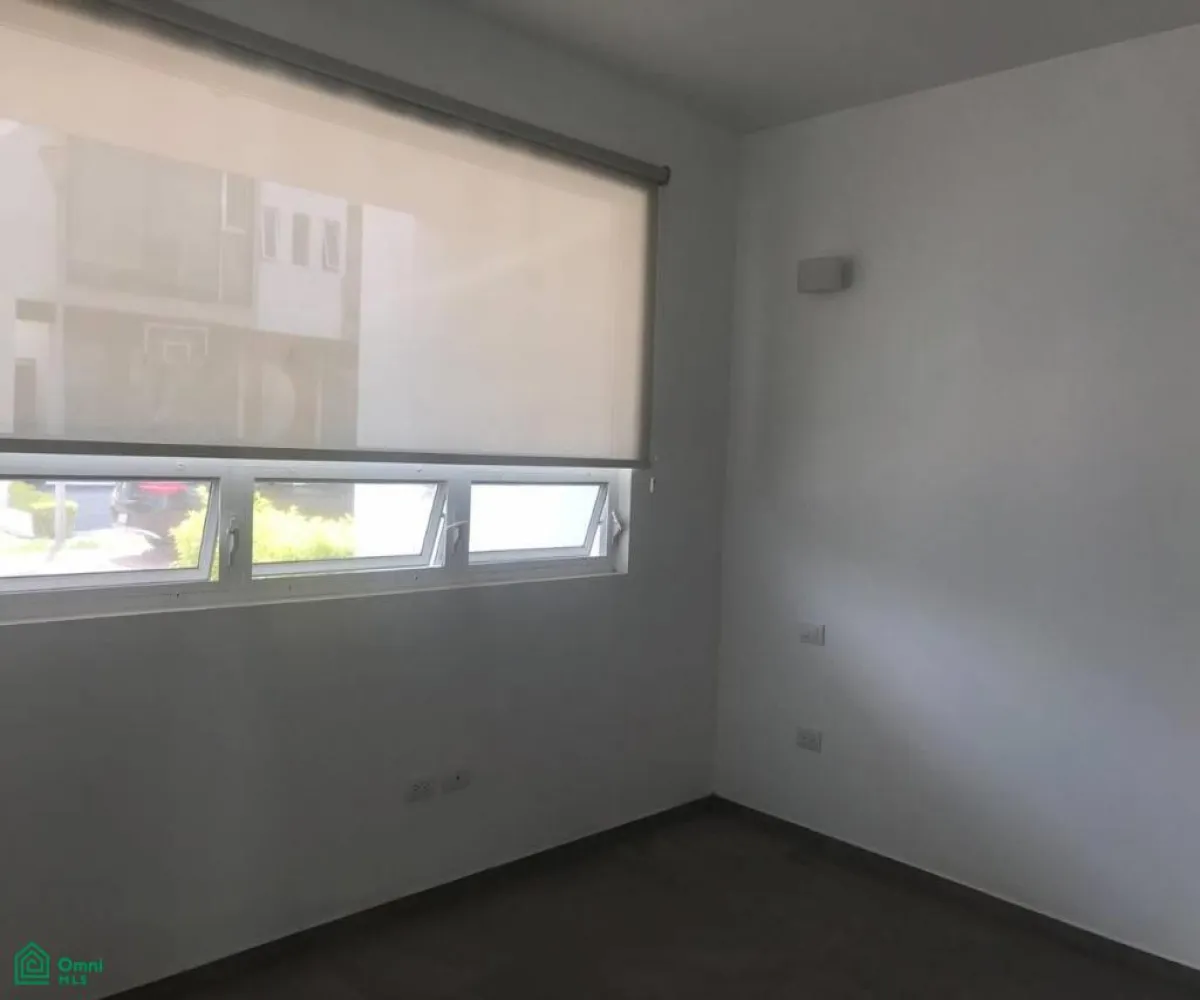 Casa En Renta,La Rioja,Ollauri 285, Tlajomulco de Zuniga, Jalisco 45640, 3 Habitaciones,3 Baños,Ollauri,2,MX251042541