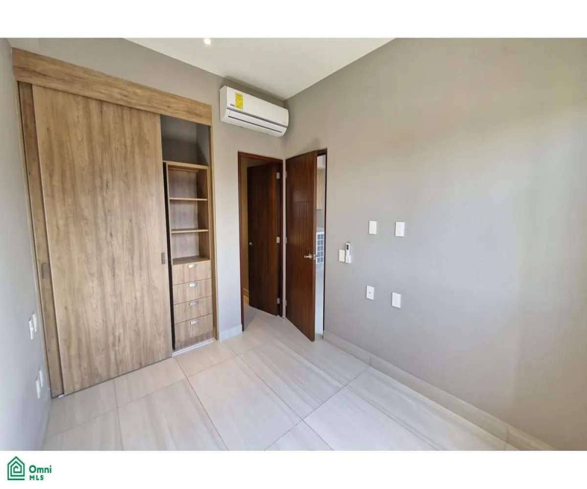 Departamento En Renta,Residencial Fluvial Vallarta,jesus rodriguez barba 124, Puerto Vallarta, Jalisco 48312, 2 Habitaciones,2 Baños,jesus rodriguez barba,1,MX251043024