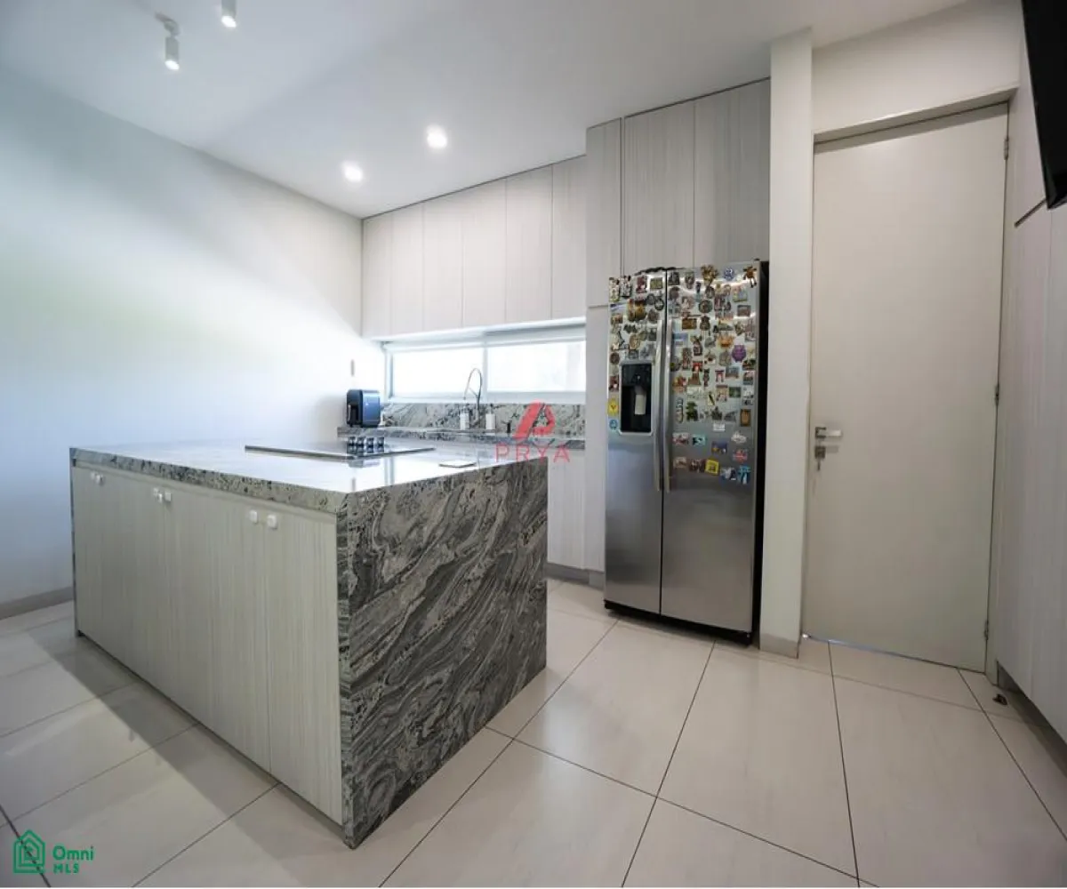 Casa En Venta,Solares Residencial,TERMA FONTANA 1601, Zapopan, Jalisco 45019, 3 Habitaciones,2 Baños,TERMA FONTANA,MX251043050