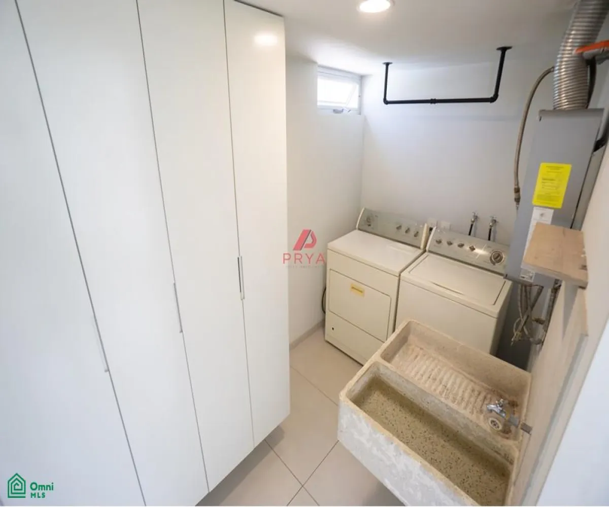 Casa En Venta,Solares Residencial,TERMA FONTANA 1601, Zapopan, Jalisco 45019, 3 Habitaciones,2 Baños,TERMA FONTANA,MX251043050