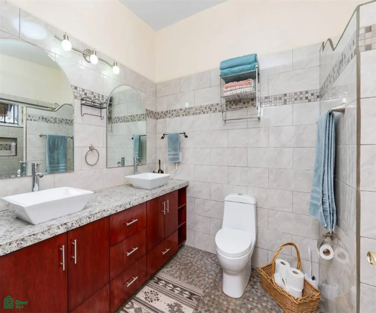 Casa En Venta,Chapala Haciendas,CARDENAL 45, Chapala, Jalisco 45907, 3 Habitaciones,3 Baños,CARDENAL,1,MX251043327