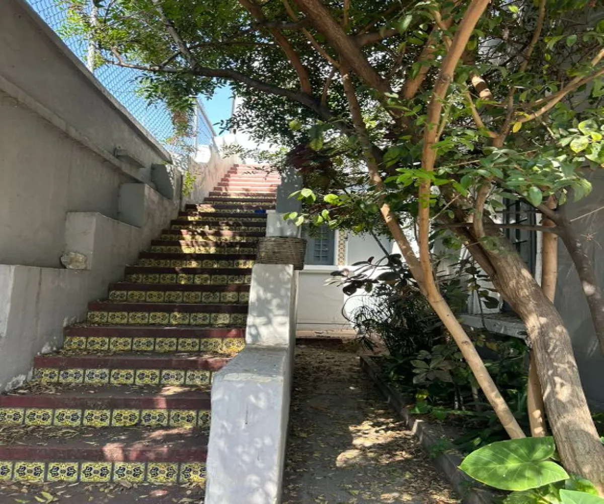 Casa En Renta,Americana,Calle Manuel López Cotilla 1238, Guadalajara, Jalisco 44160, 3 Habitaciones,2 Baños,Calle Manuel López Cotilla,1,pB2P9cb