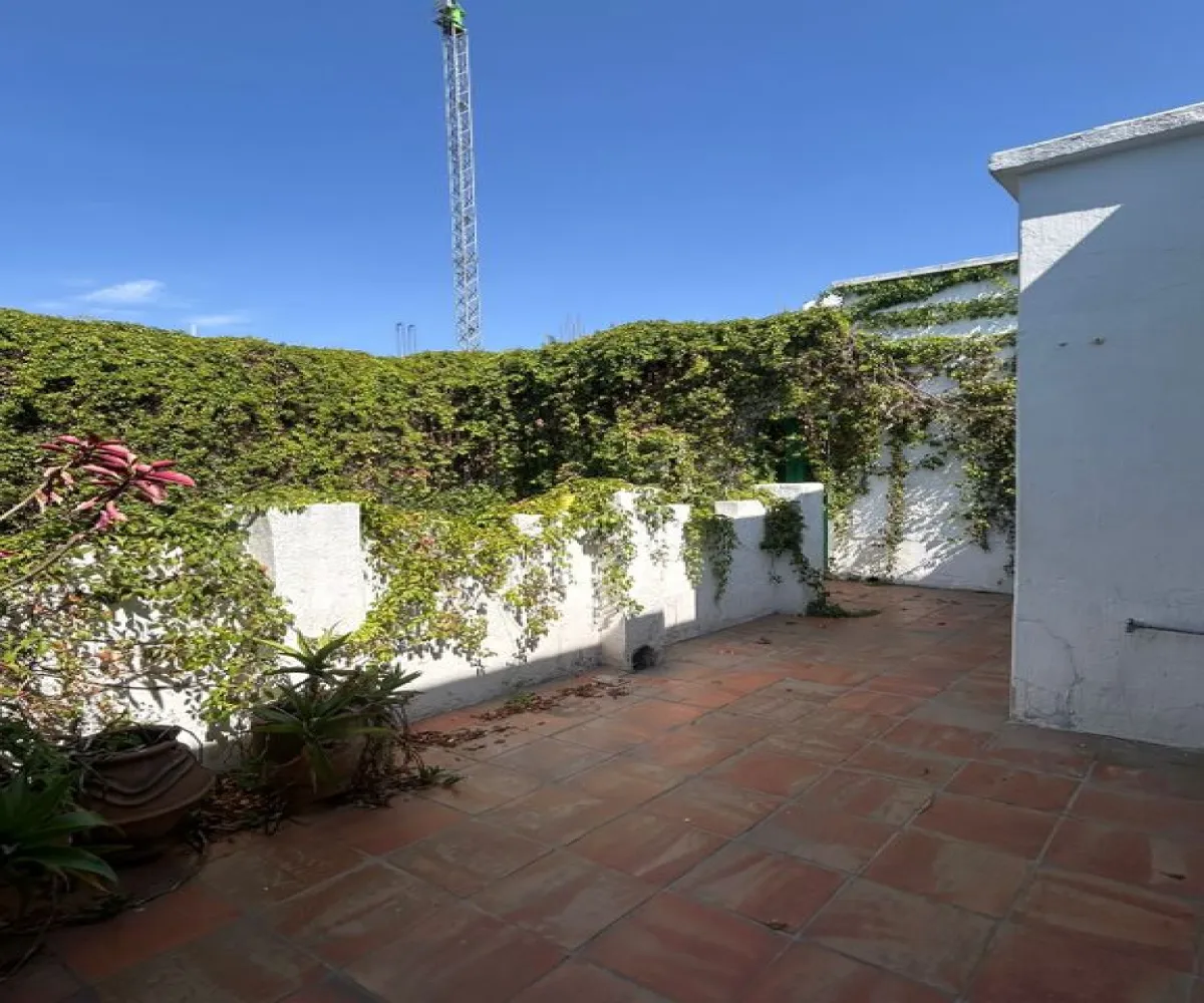 Casa En Renta,Americana,Calle Manuel López Cotilla 1238, Guadalajara, Jalisco 44160, 3 Habitaciones,2 Baños,Calle Manuel López Cotilla,1,pB2P9cb