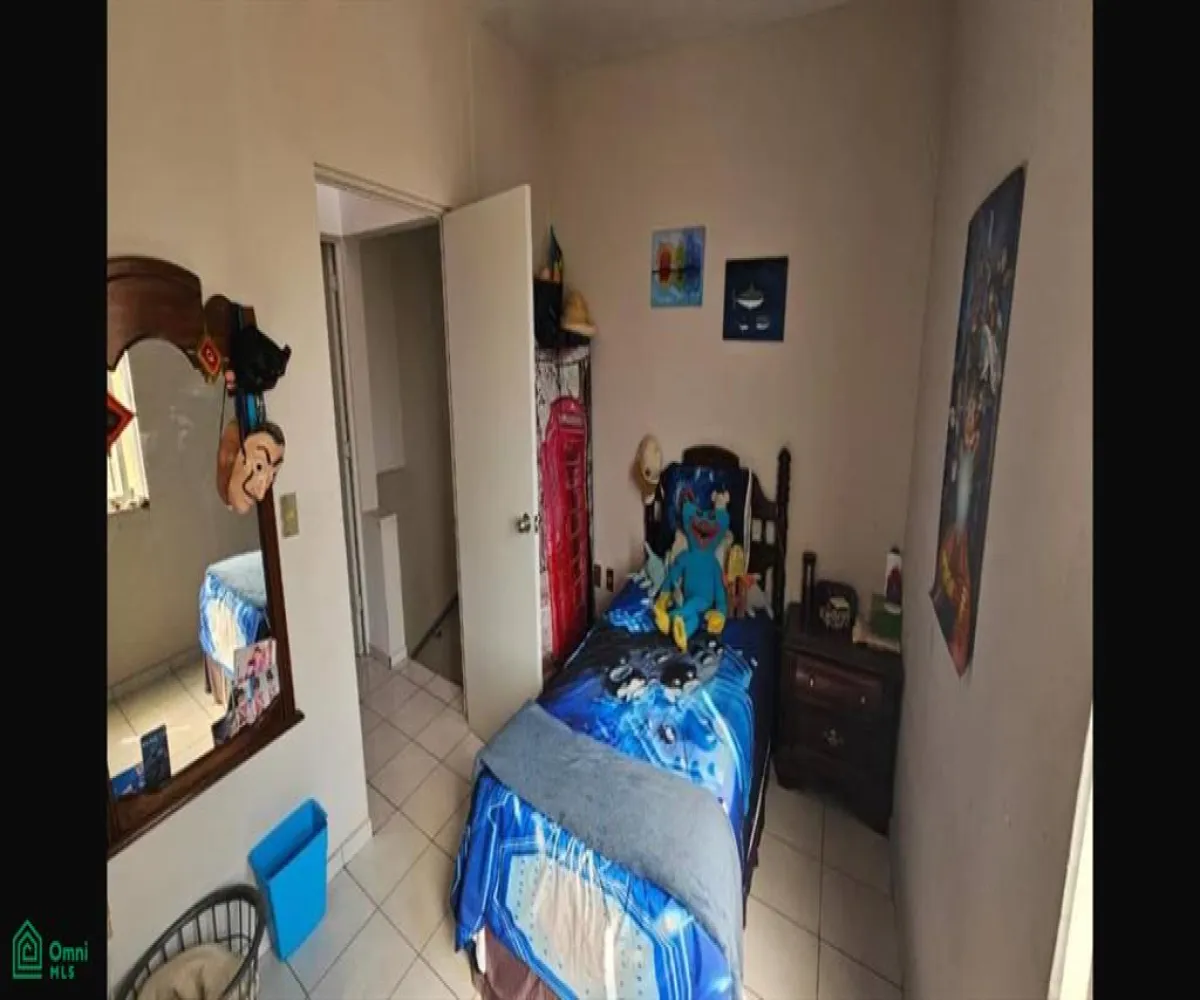 Casa En Venta,Ponciano Arriaga,Toscana 14, Tlaquepaque, Jalisco 45600, 3 Habitaciones,2 Baños,Toscana,2,MX251043913