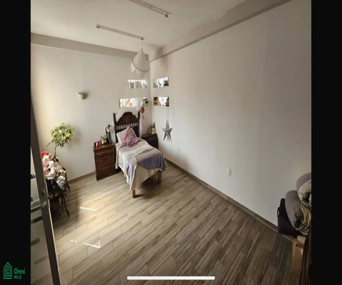 Casa En Venta,Ponciano Arriaga,Toscana 14, Tlaquepaque, Jalisco 45600, 3 Habitaciones,2 Baños,Toscana,2,MX251043913