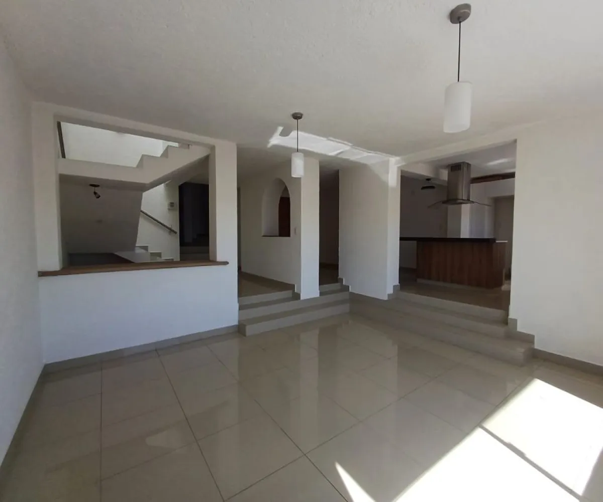 Casa En Venta,real de juriquilla,Cascada Naolinco 332, Querétaro, Querétaro 76230, 3 Habitaciones,4 Baños,Cascada Naolinco ,1,pb36yhN