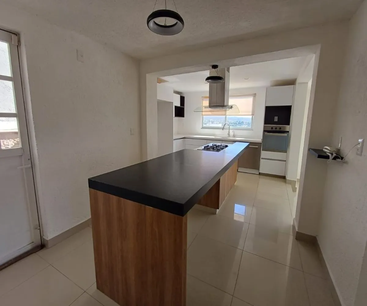 Casa En Venta,real de juriquilla,Cascada Naolinco 332, Querétaro, Querétaro 76230, 3 Habitaciones,4 Baños,Cascada Naolinco ,1,pb36yhN